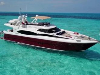 Yacht Rental Cancun With Chef